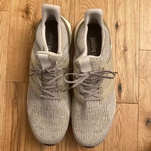 Mens Adidas ultra boost 3.0 running shoe size 14